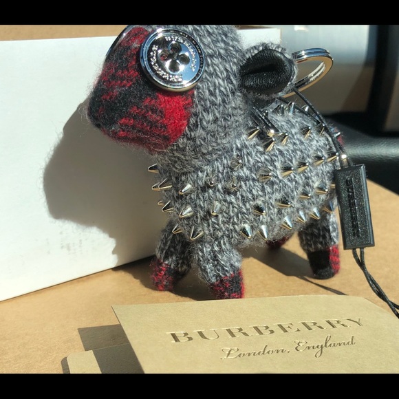 Burberry Wendy Studded Sheep Cashmere Keychain Bag - Picture 8 of 8
